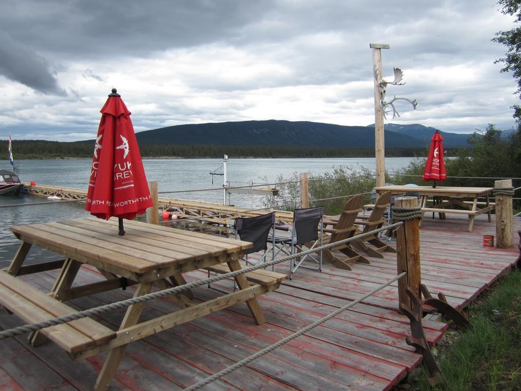 Tagish Six Mile River Resort الغرفة الصورة