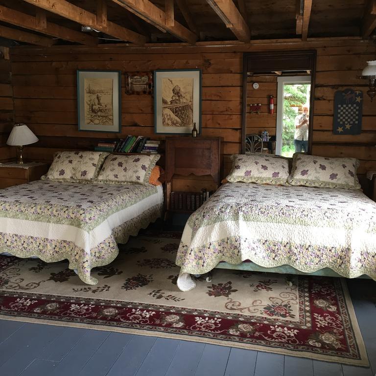 Tagish Six Mile River Resort المظهر الخارجي الصورة